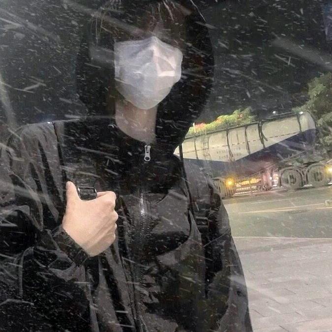 Alone7