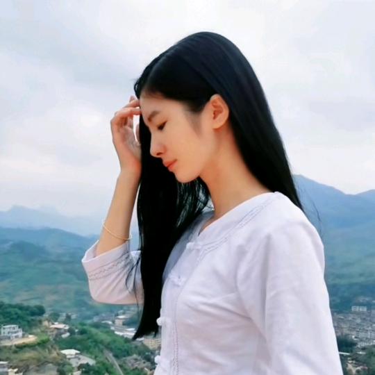 春小丽