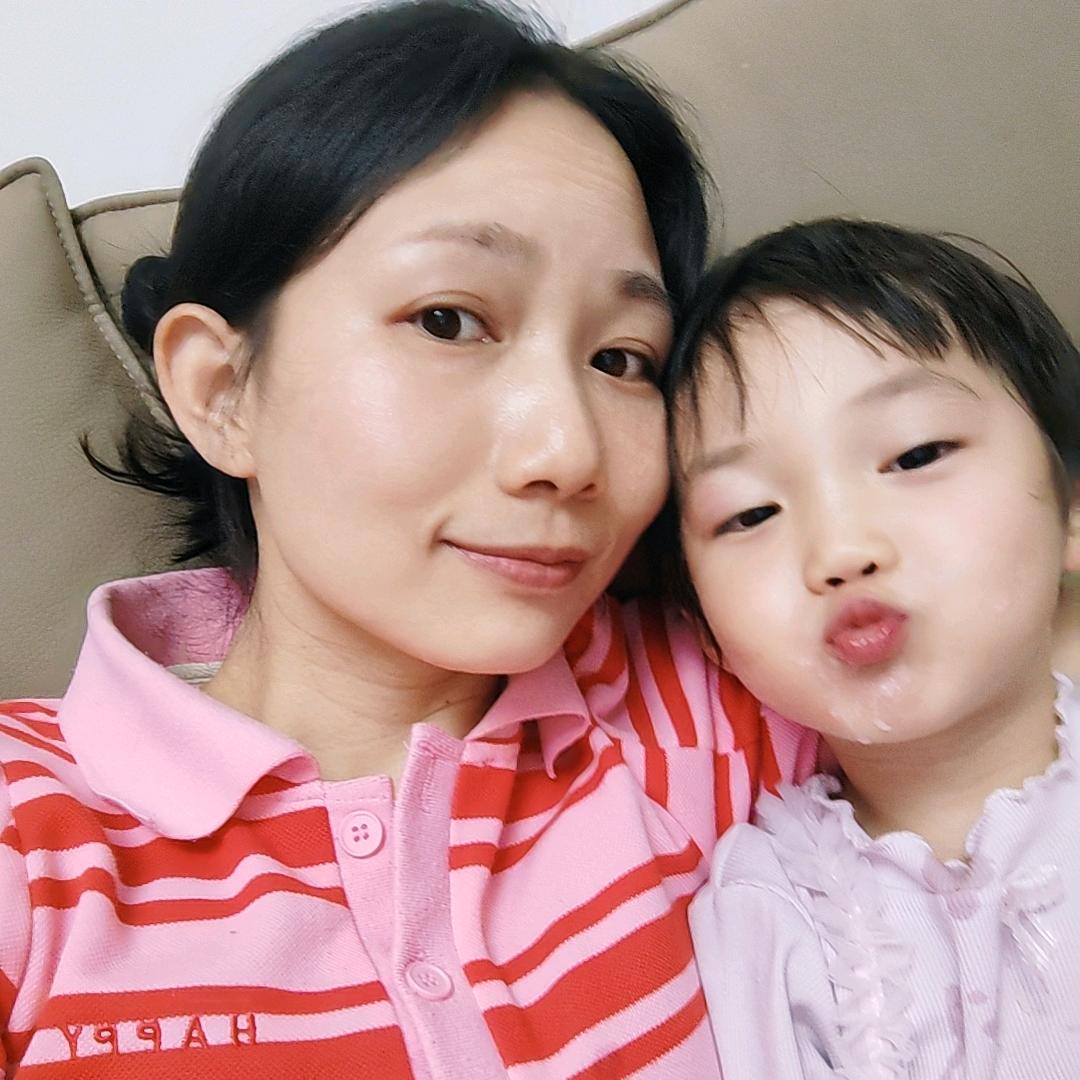 大曼❤❤小彤