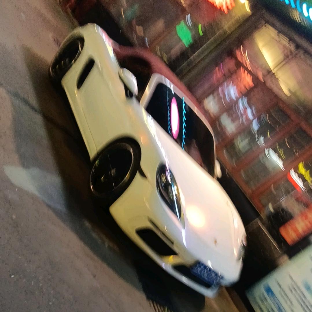 那个女的-想生孩子-我和你们-免费生啊