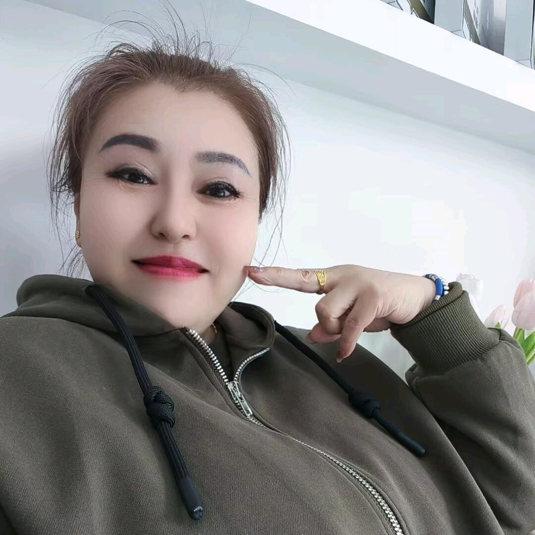 堆金积玉