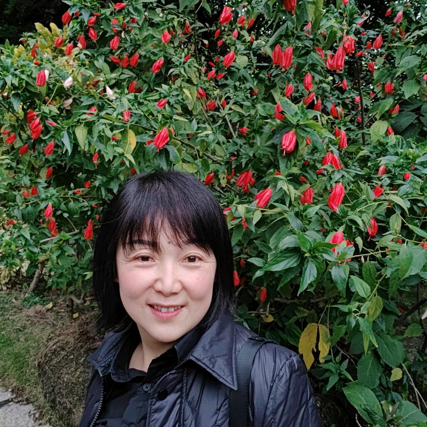 艳姐，直播时间下午1点半开始