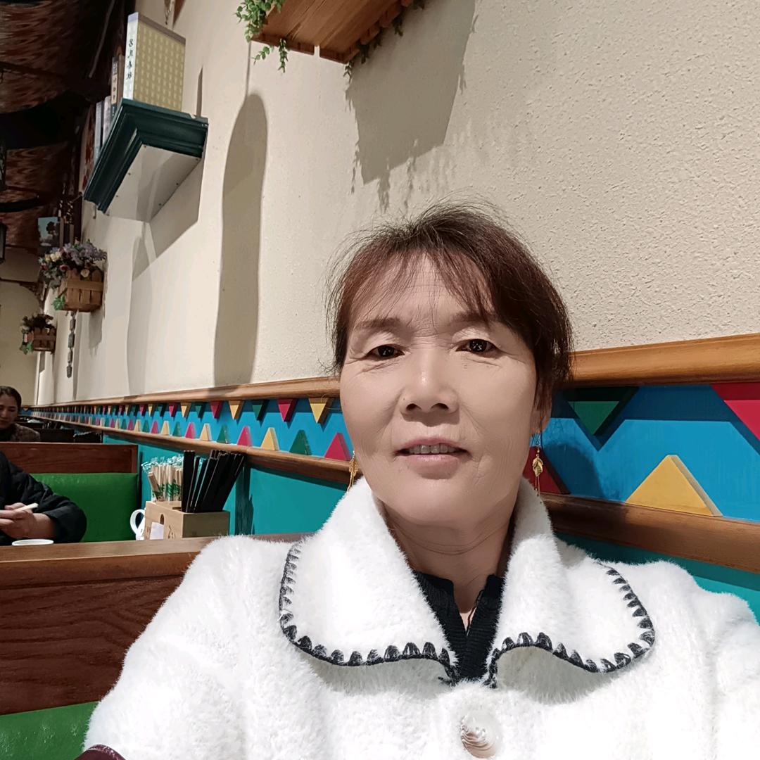 开心女（十七点首播）