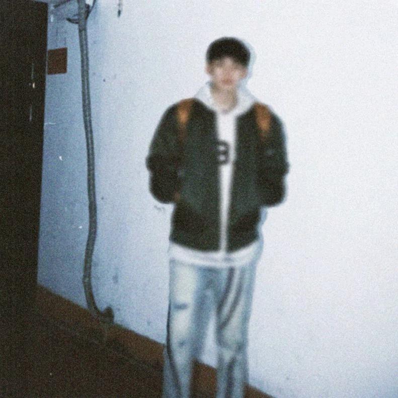 🐶⠀ ⠀  ⠀⠀