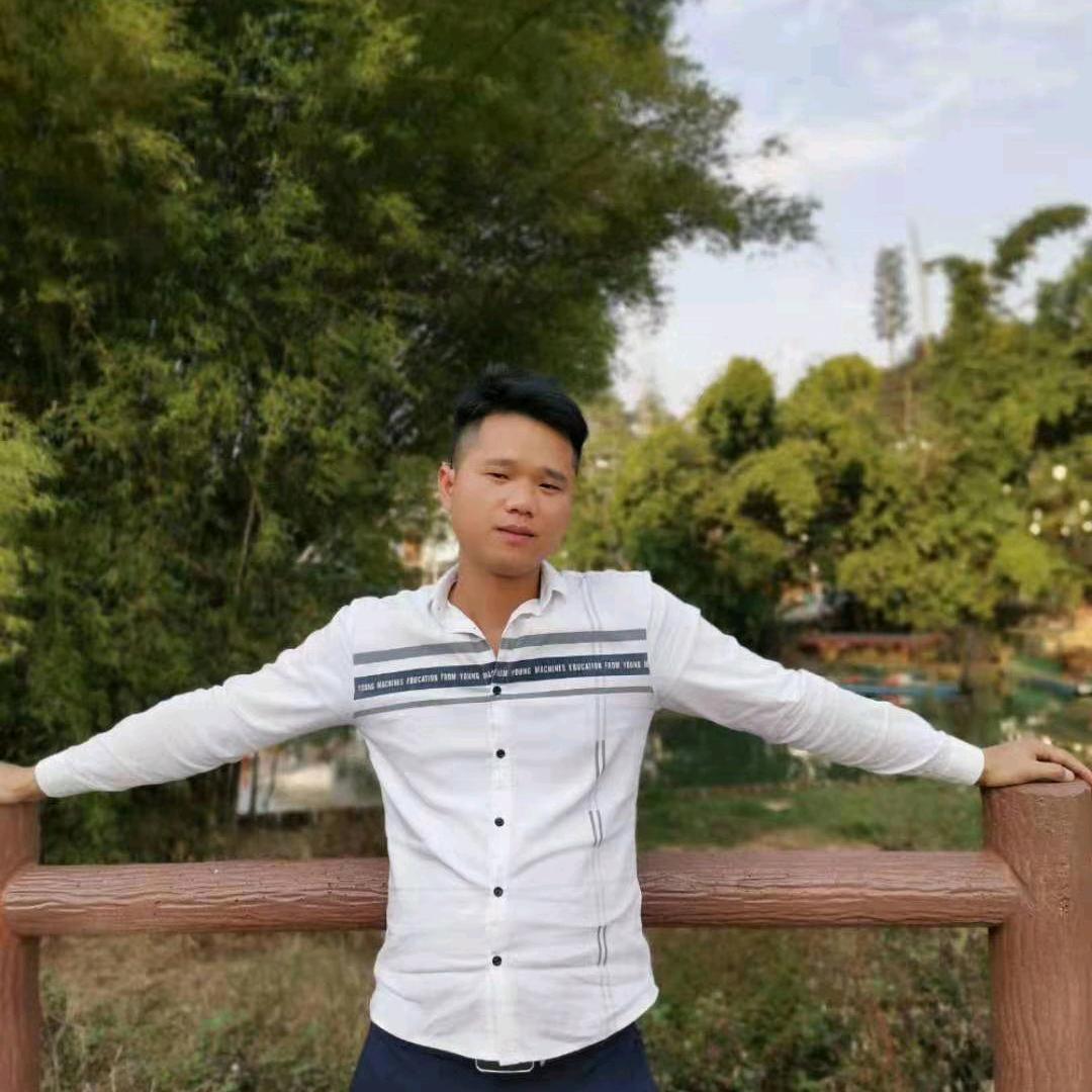 柚子爱听歌