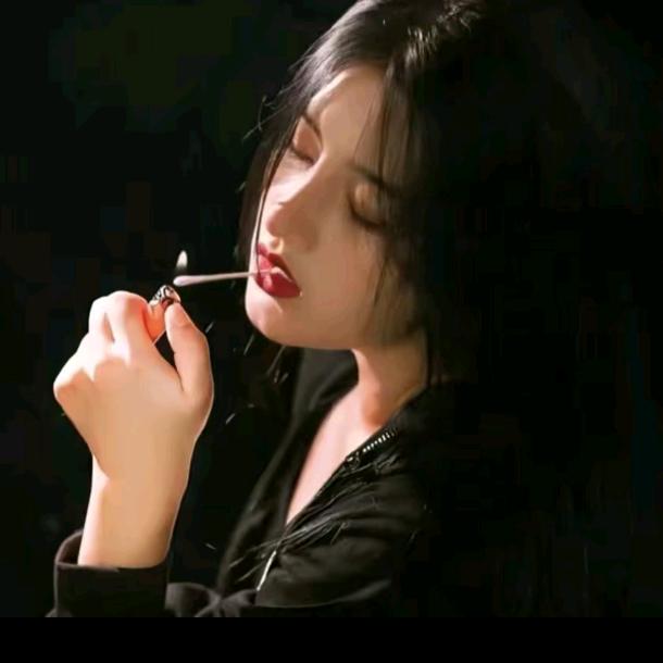 阳光下的你♥♥