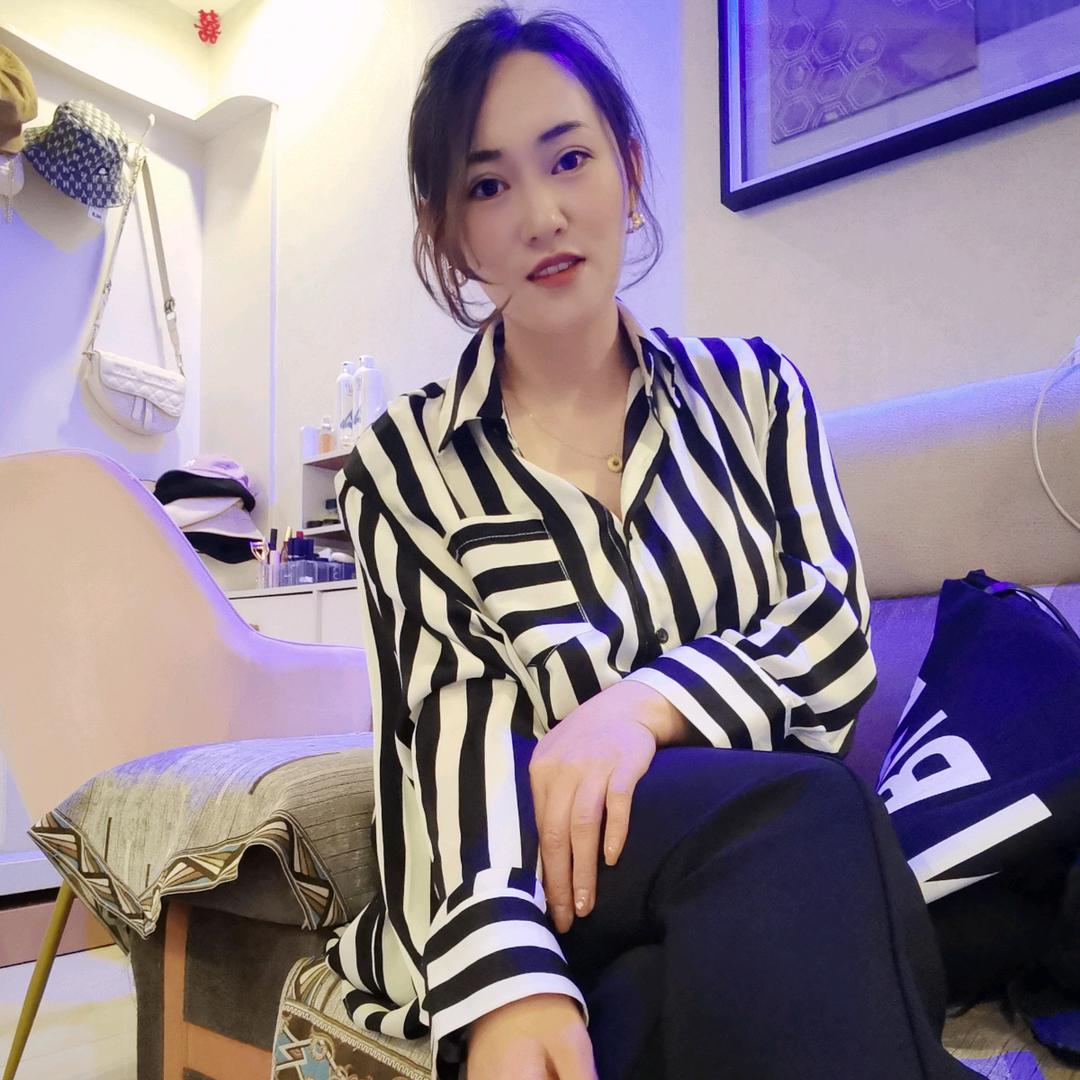 三纷颜色染房店主