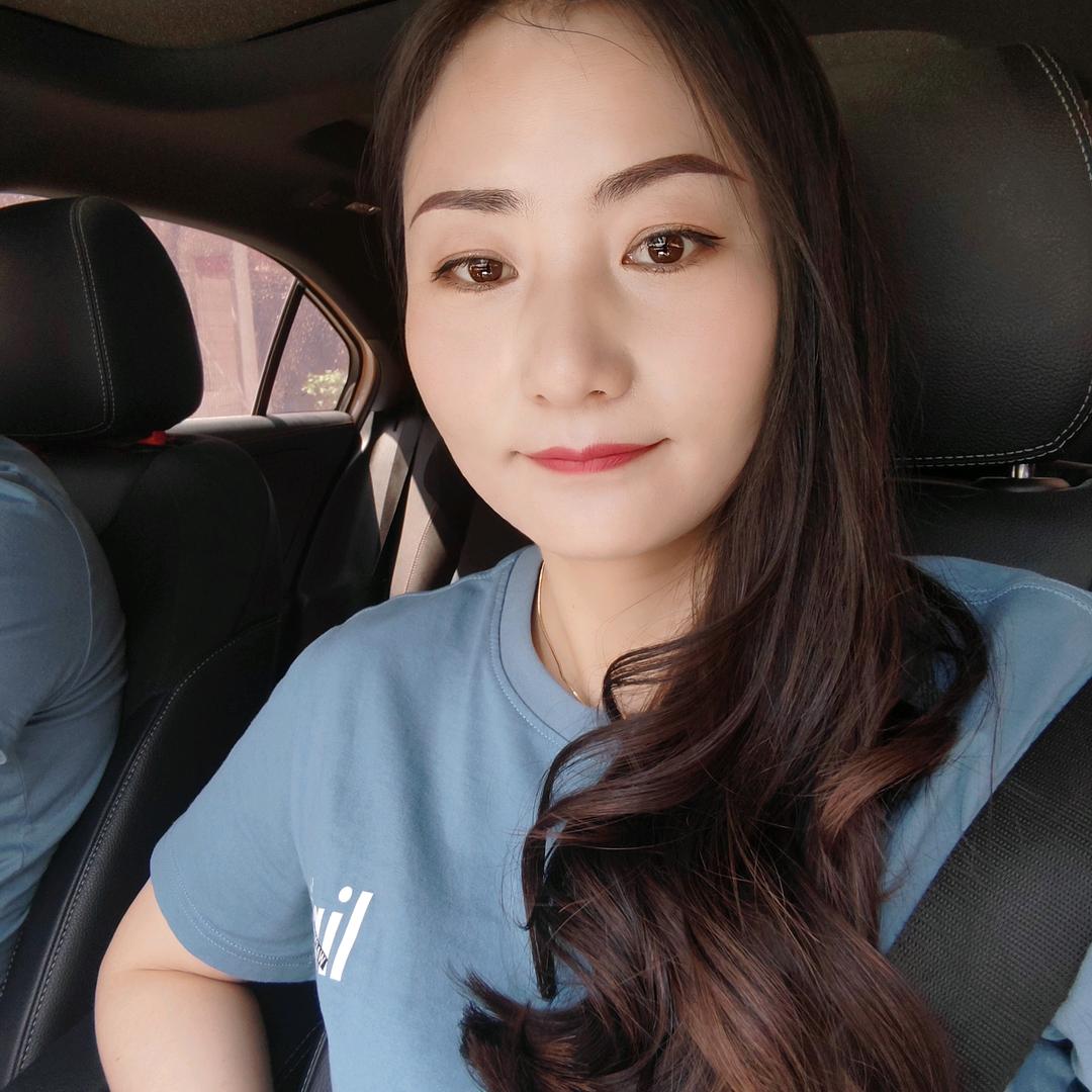 小小何