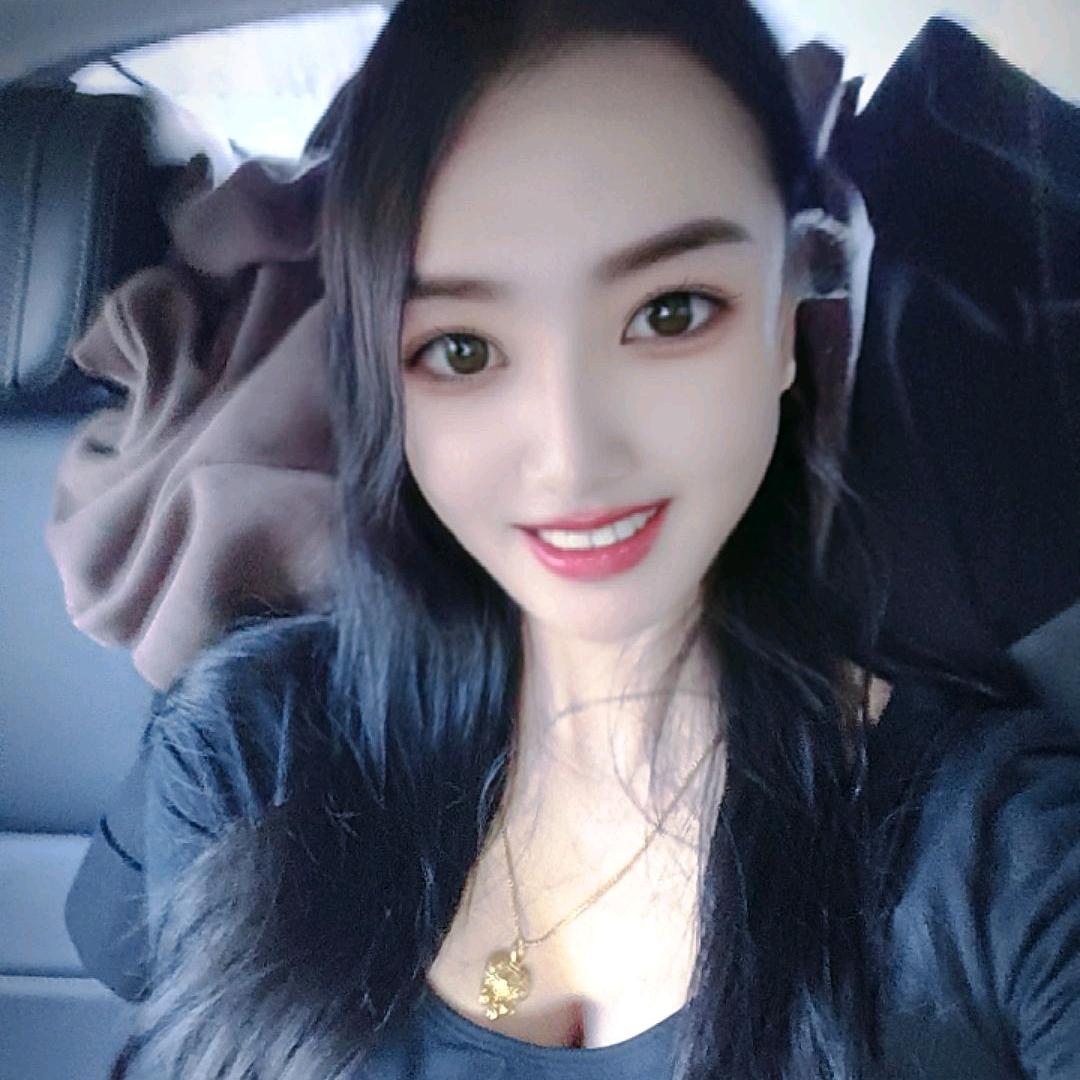 沉默中的女人