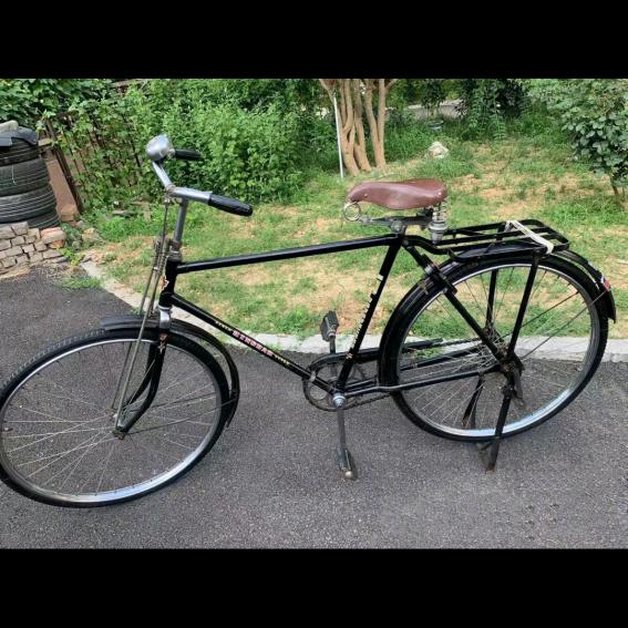 骑自行车上酒吧，该省省，该花花