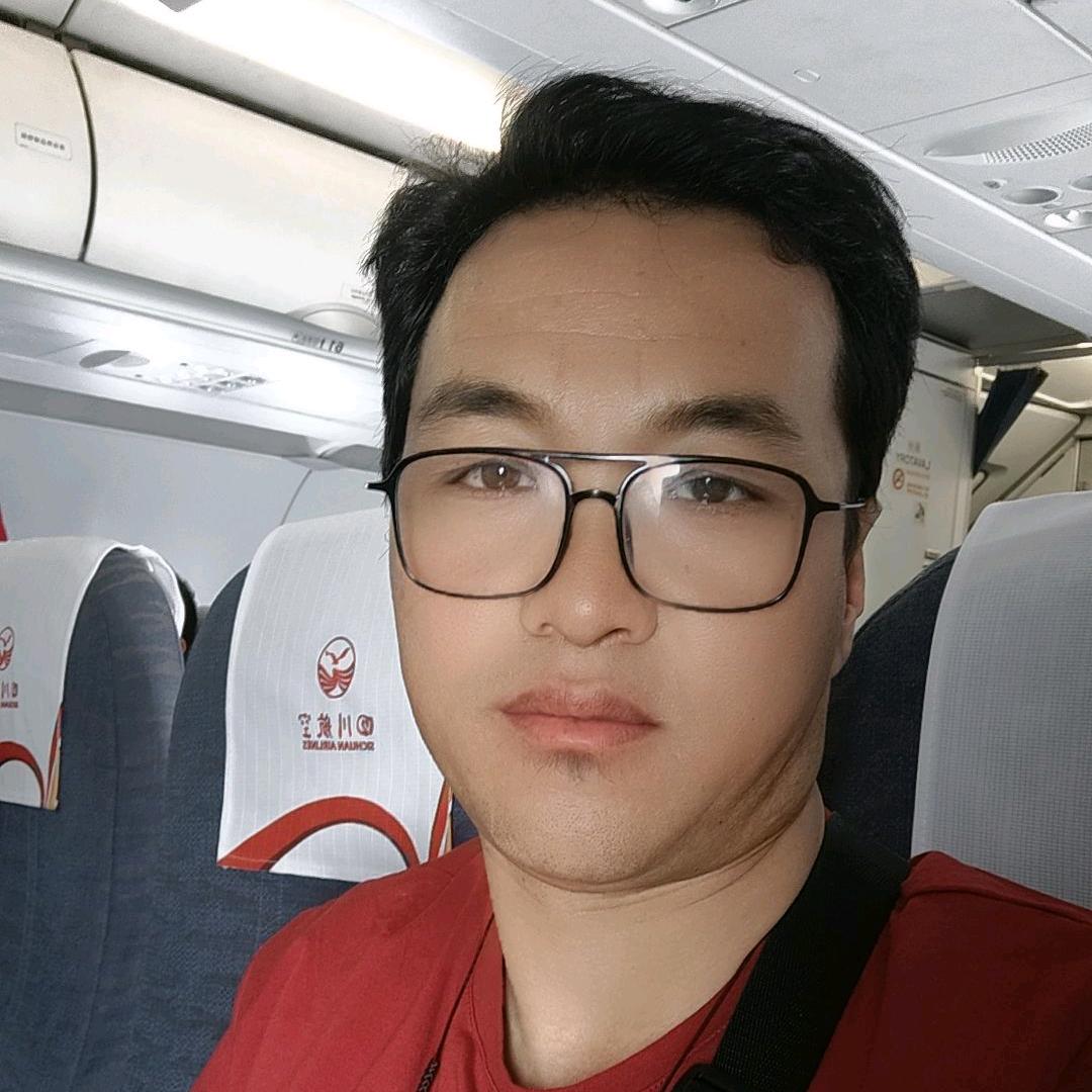 西藏男子