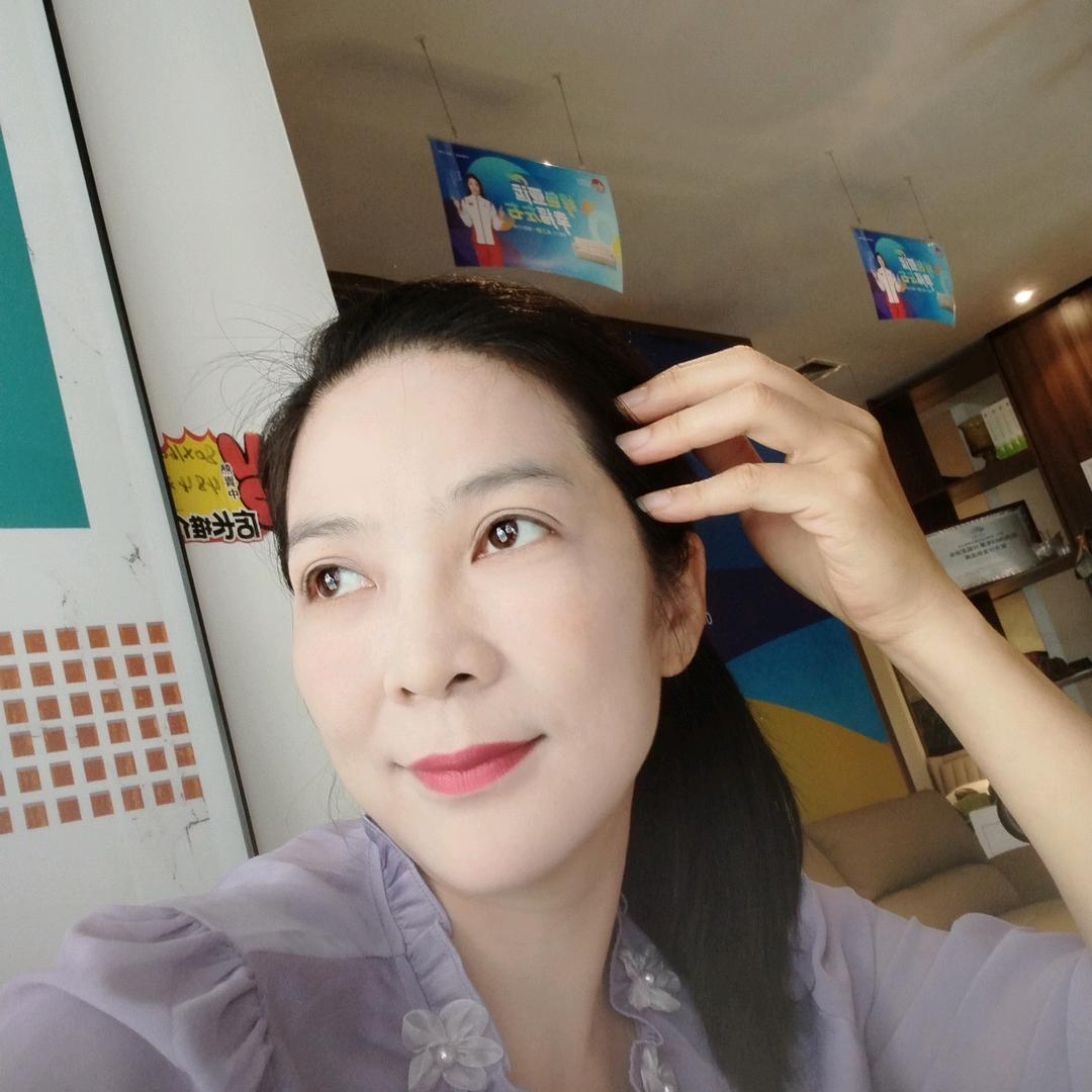 一左右沙发伶姐霸气呀