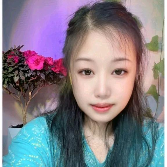 嘟嘟🌿助力号开播号在主页简介
