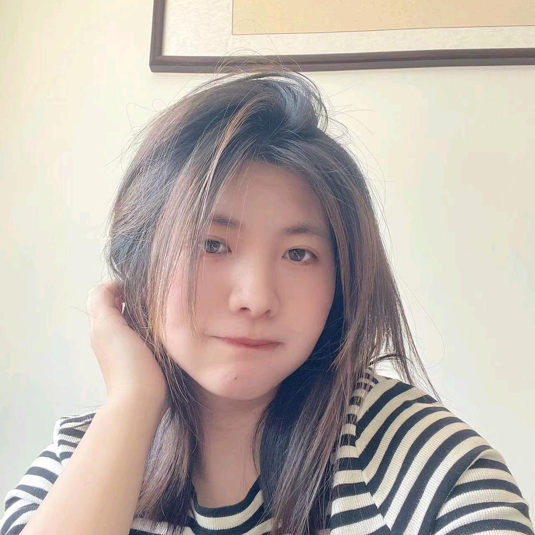 开民宿的玄学小姐姐