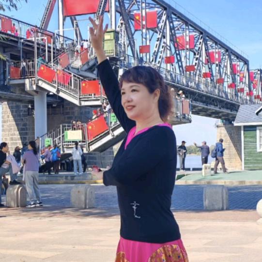 爱跳舞的60年鼠