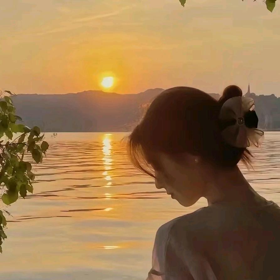 💞ℒᎭℯ⃝余生安好