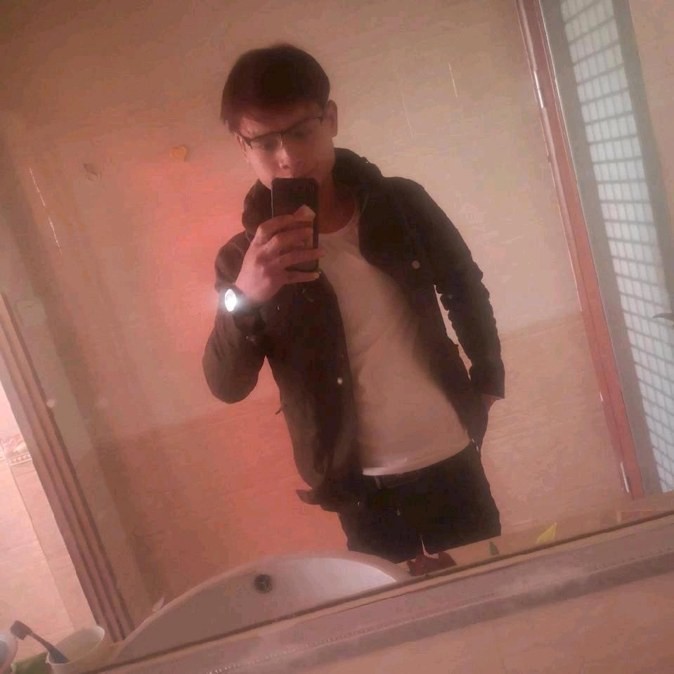 🐂覃小鬼先生℘࿐