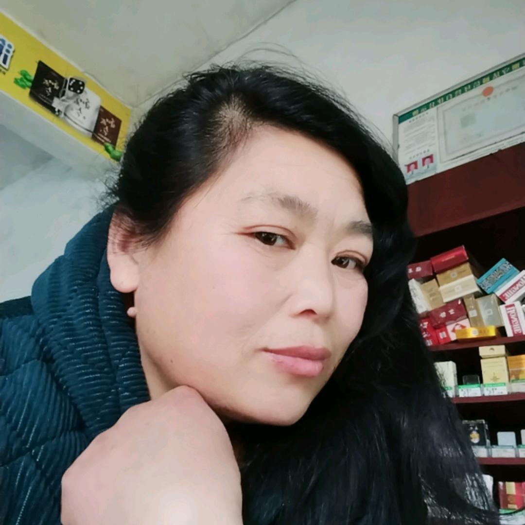 爱姐姐，上午八点半开播，