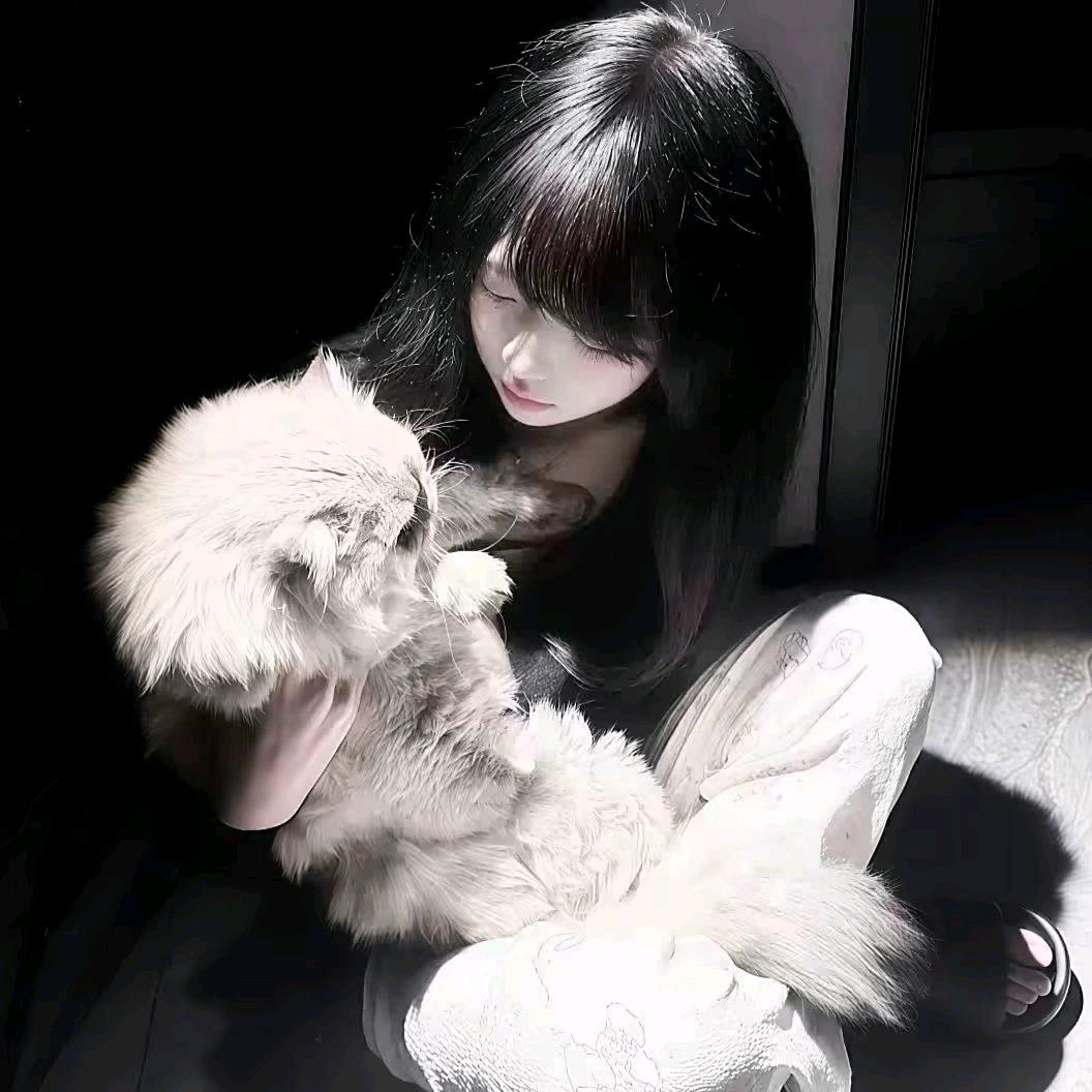 莓泥不行ʸᵃ.ʚʕ̯•͡˔•̯᷅ʔɞ