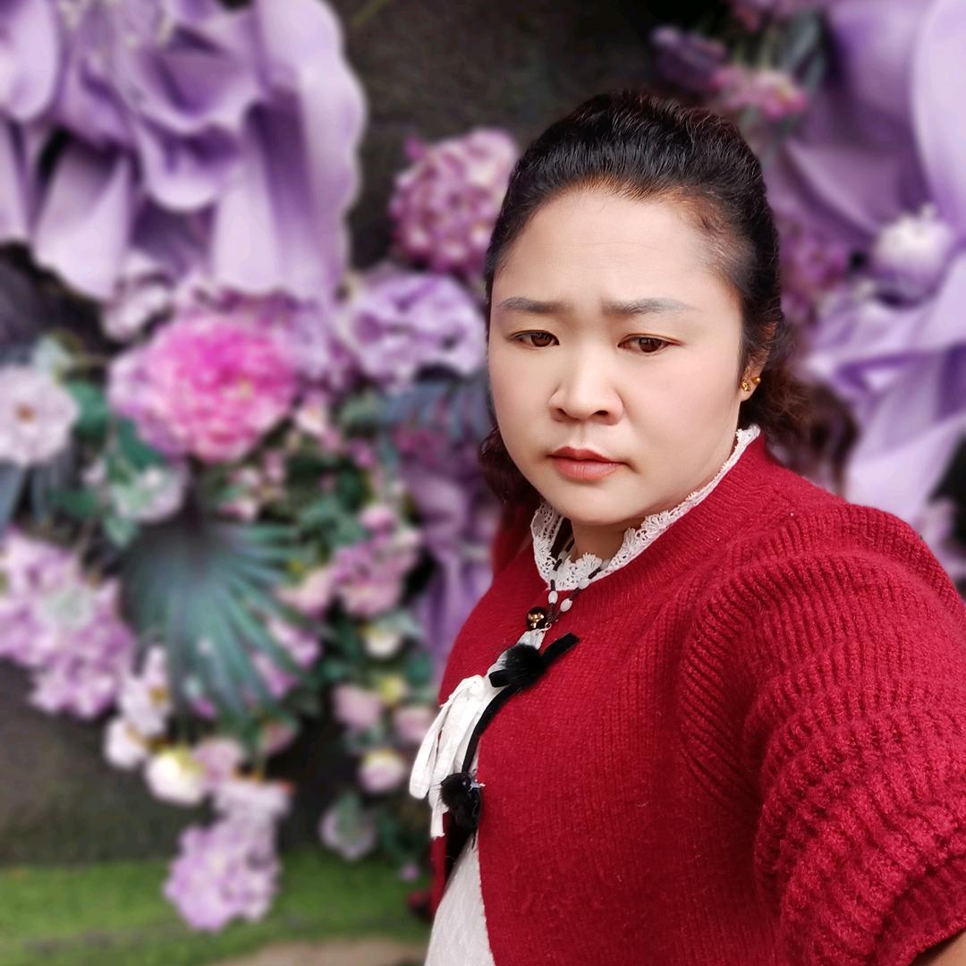 会泽烧烤妹（黑土）