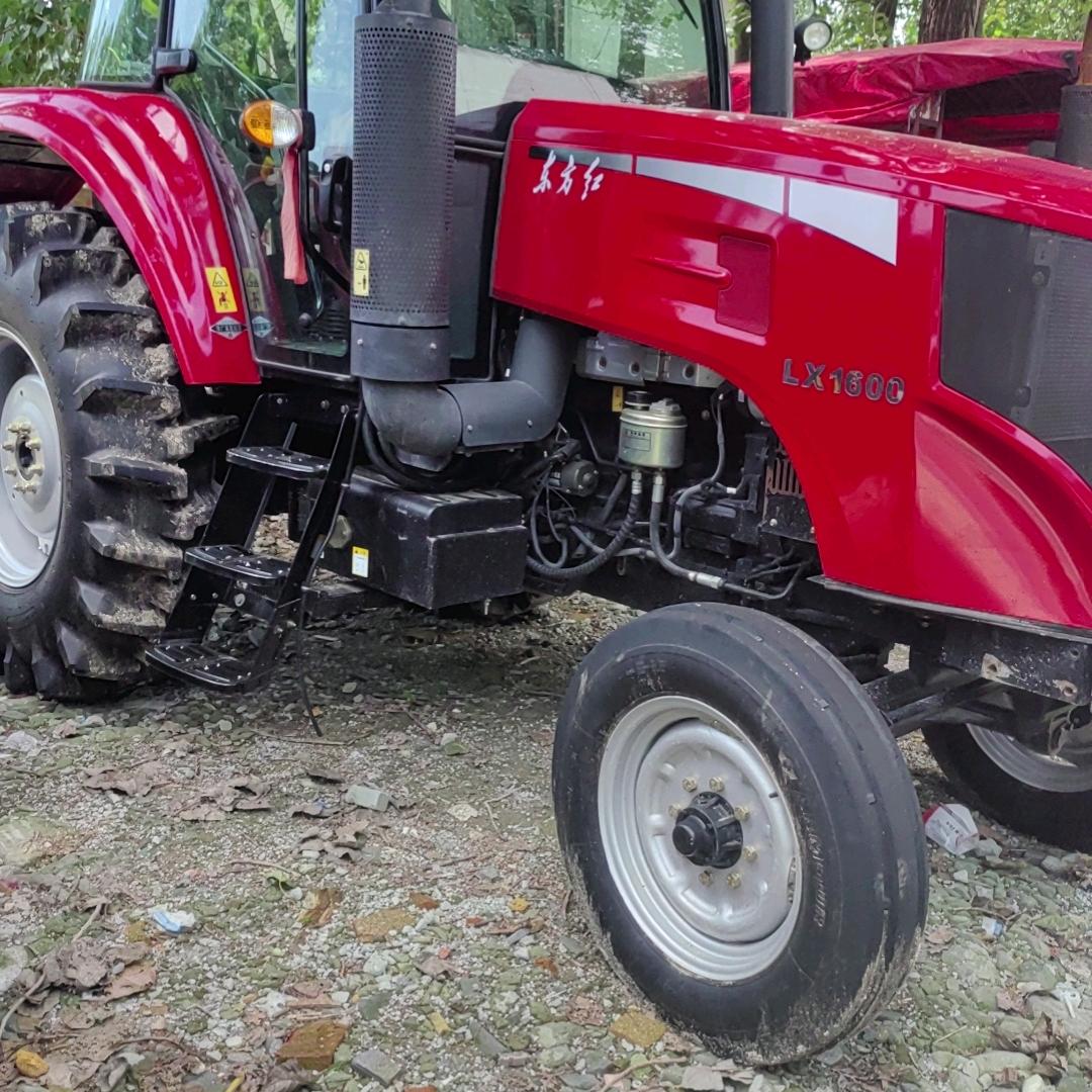 界首市孟振高价收购二手拖拉机。