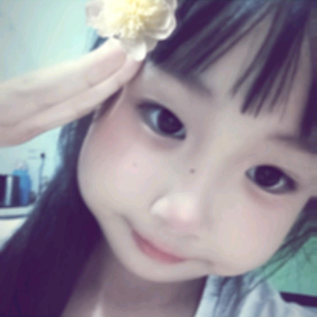 你们老板妈妈。