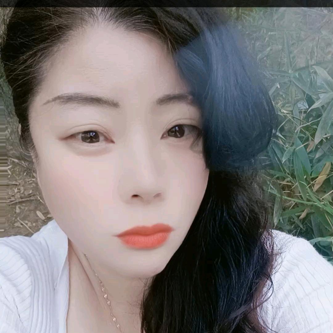 小姐姐~🌸🌸🌸~梅梅(爱跳舞)