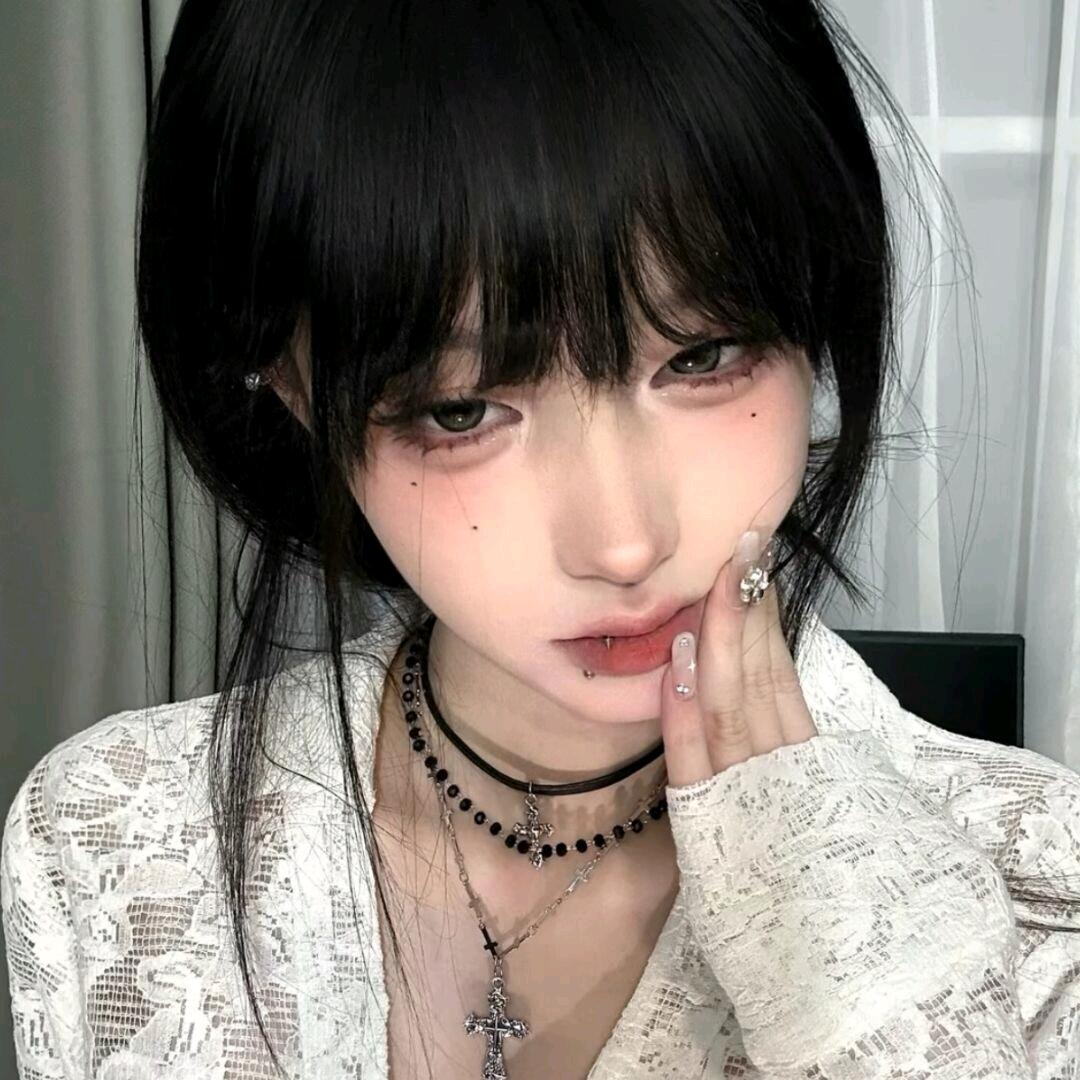 椿山听岚头像