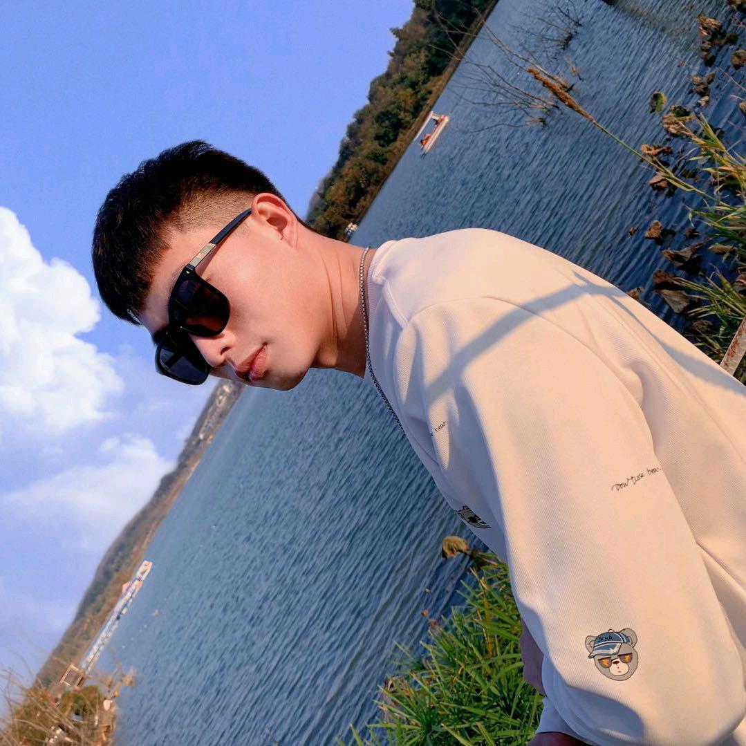 绥阳游泳健身——向某人