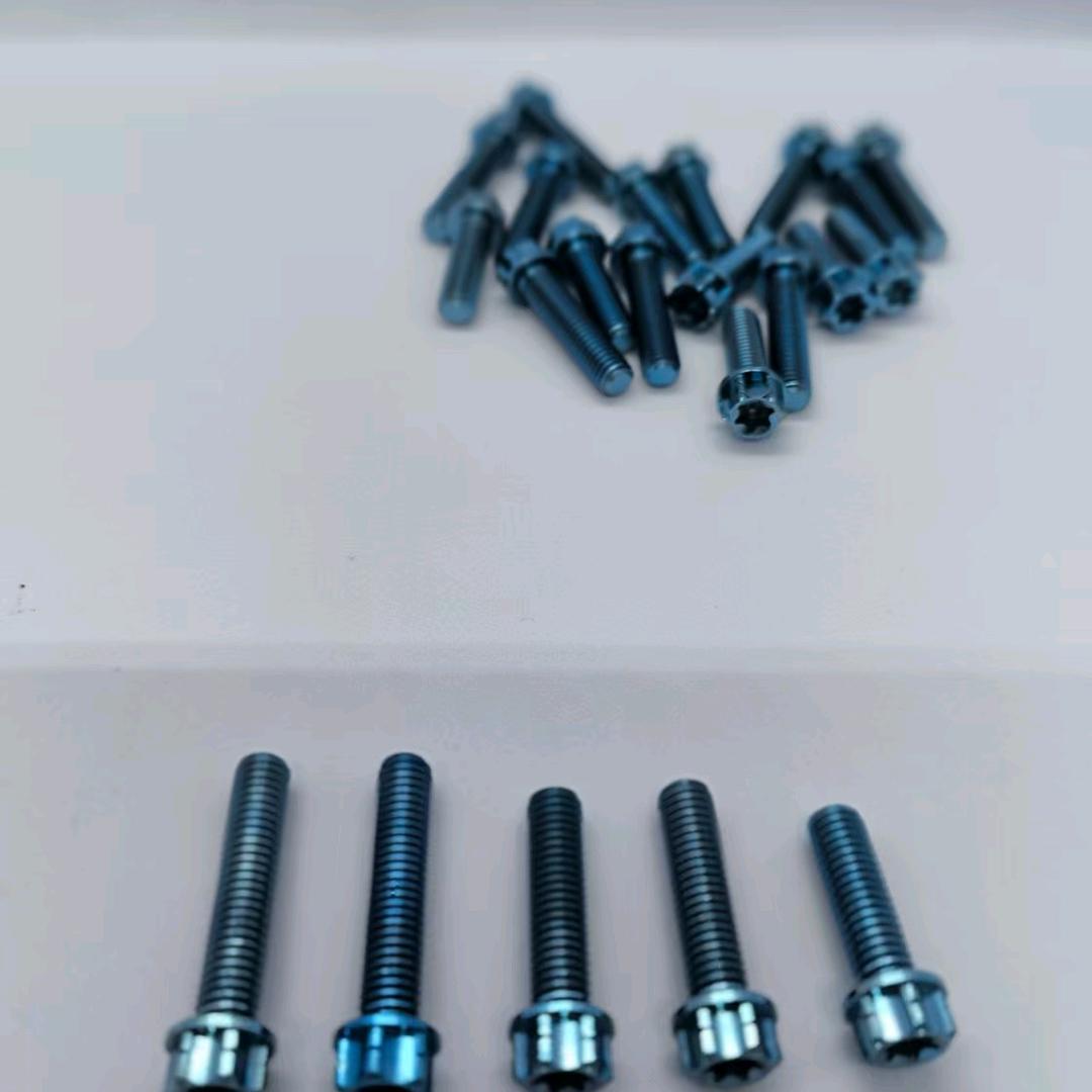 干数控的小王|齐力宏远