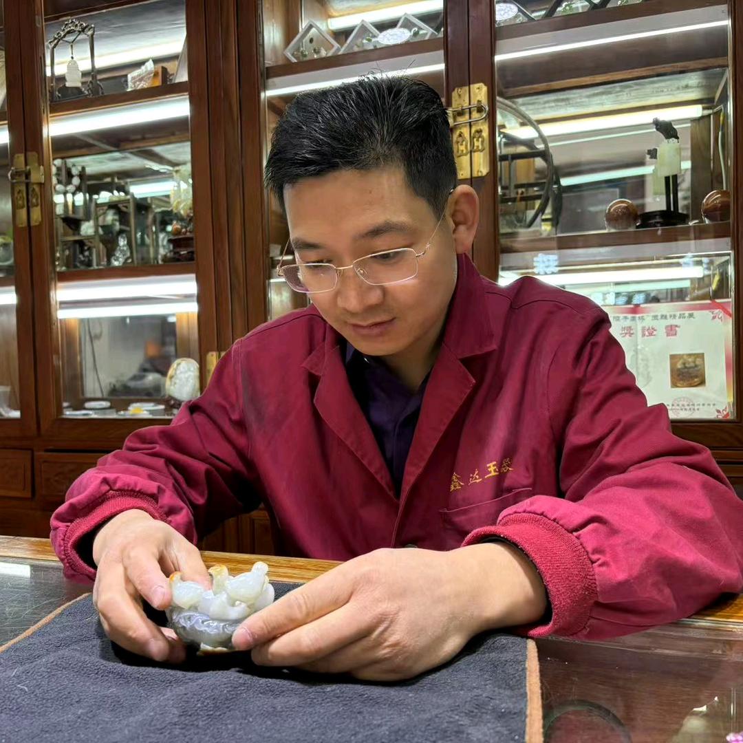 兰州小景现场玉石加工雕刻