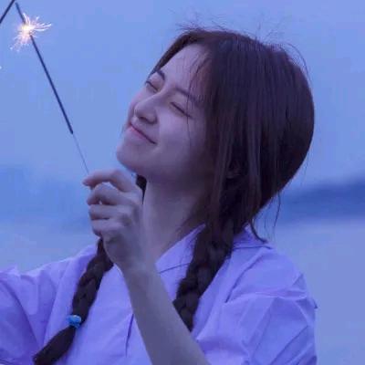 大王吧唧一口
