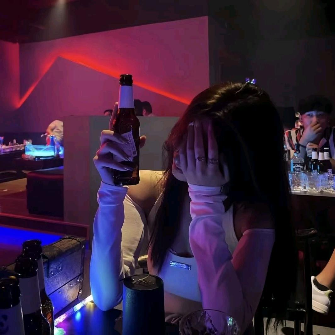 世间只于你我♡