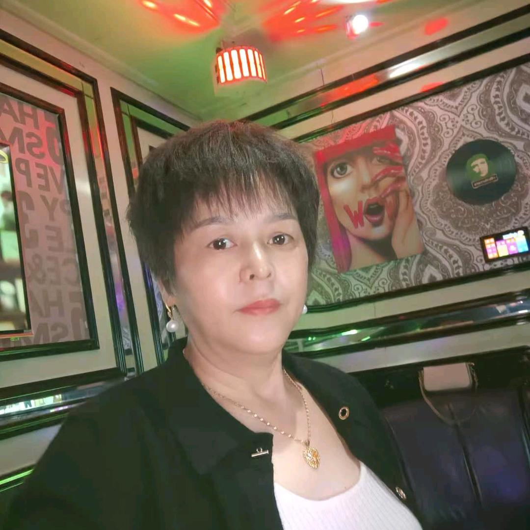 亿网红🇨🇳 芳蔚妈2🇨🇳9:10