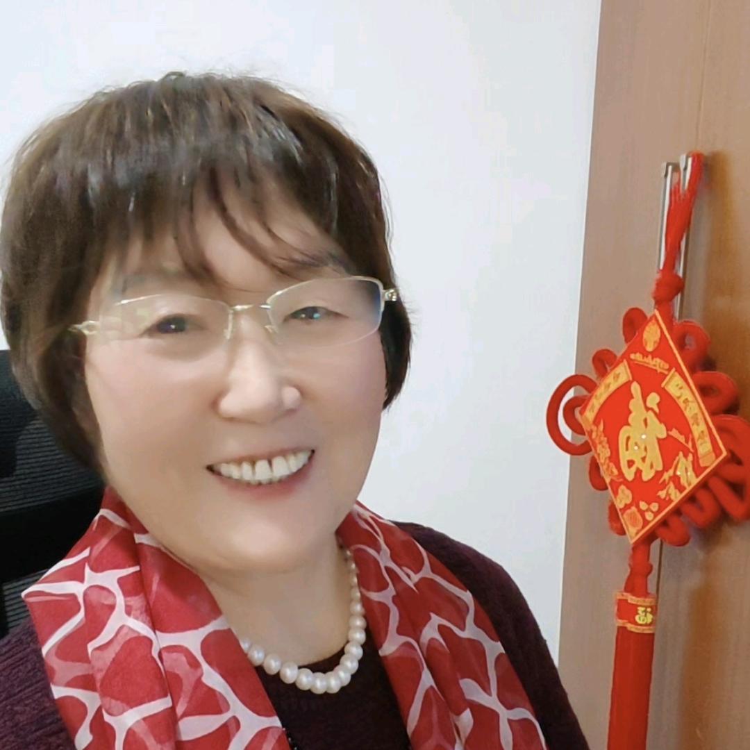 暖春吖