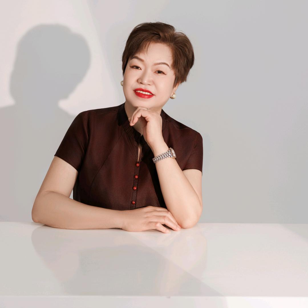 一泰允馨