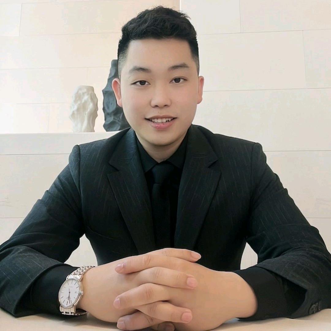 尚城国际金牌置业顾问