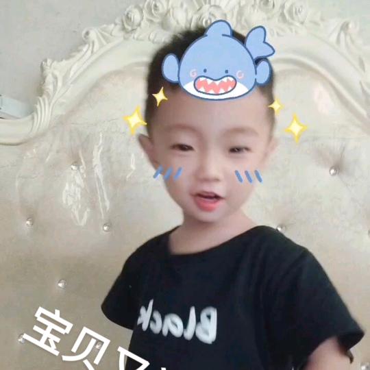 鲁彩兰