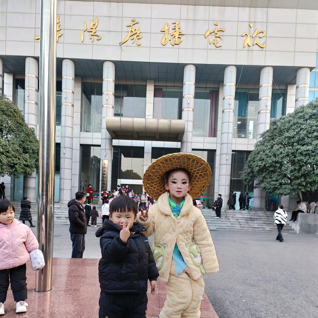 琦异果装饰方方