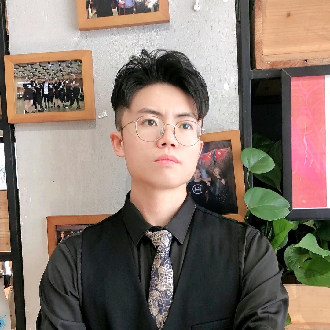 华蓥大帅哥【高价收长发】