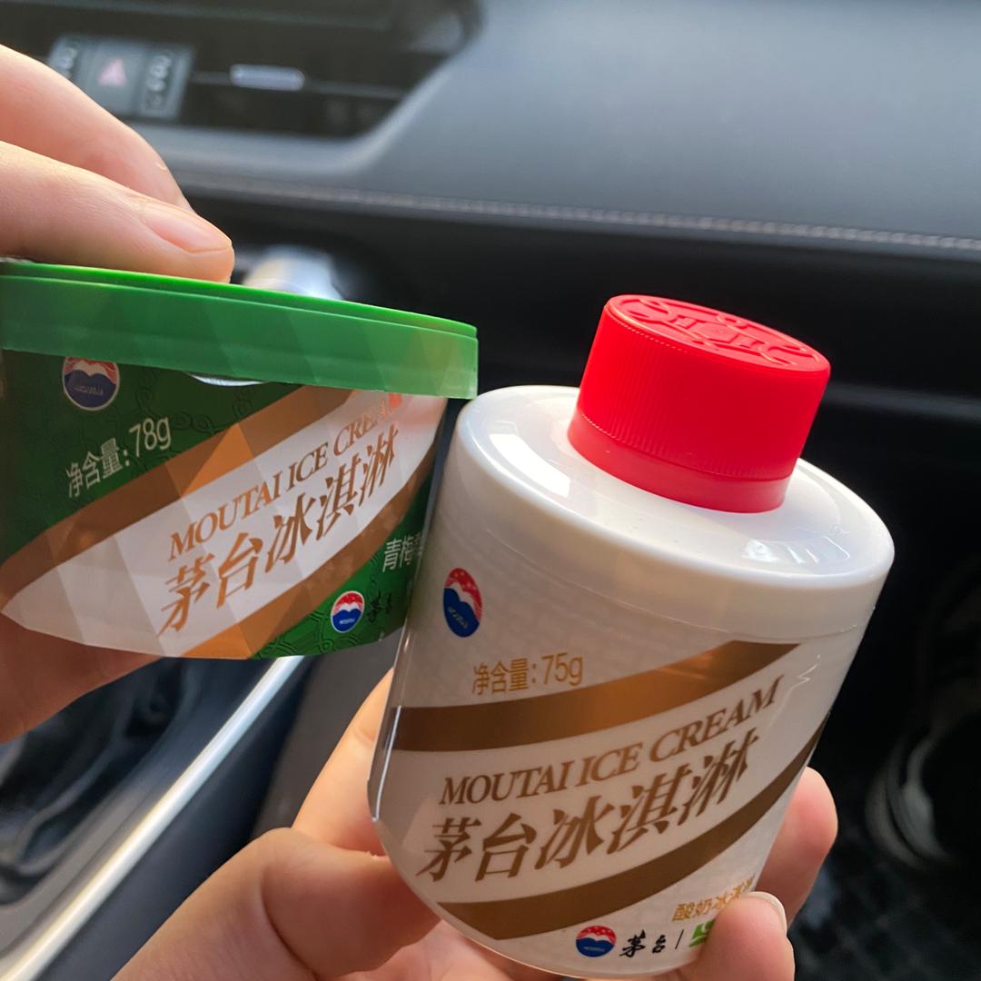 小二哥𓆟𓆜𓆞