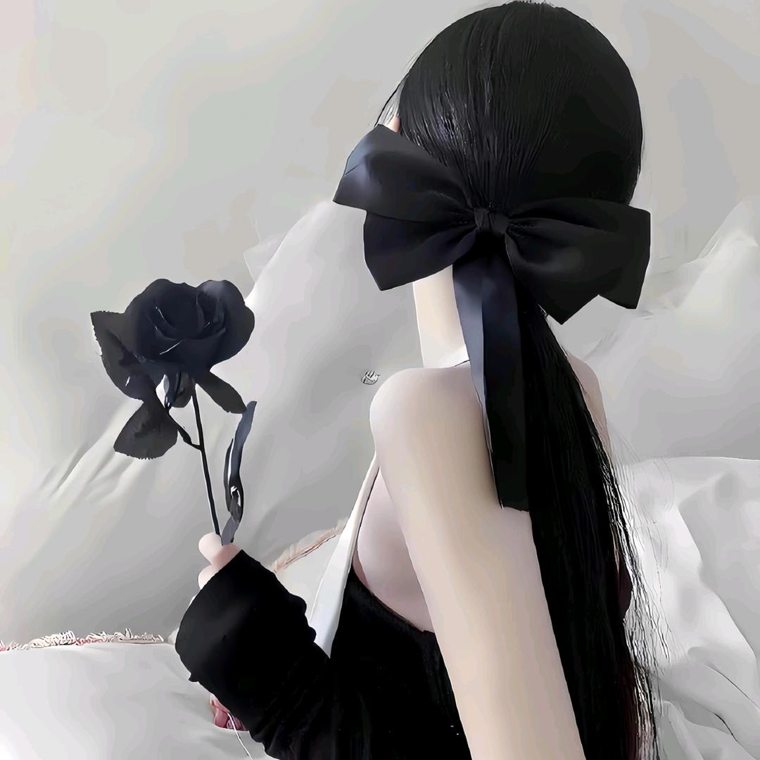 女人用微笑面对一切💋