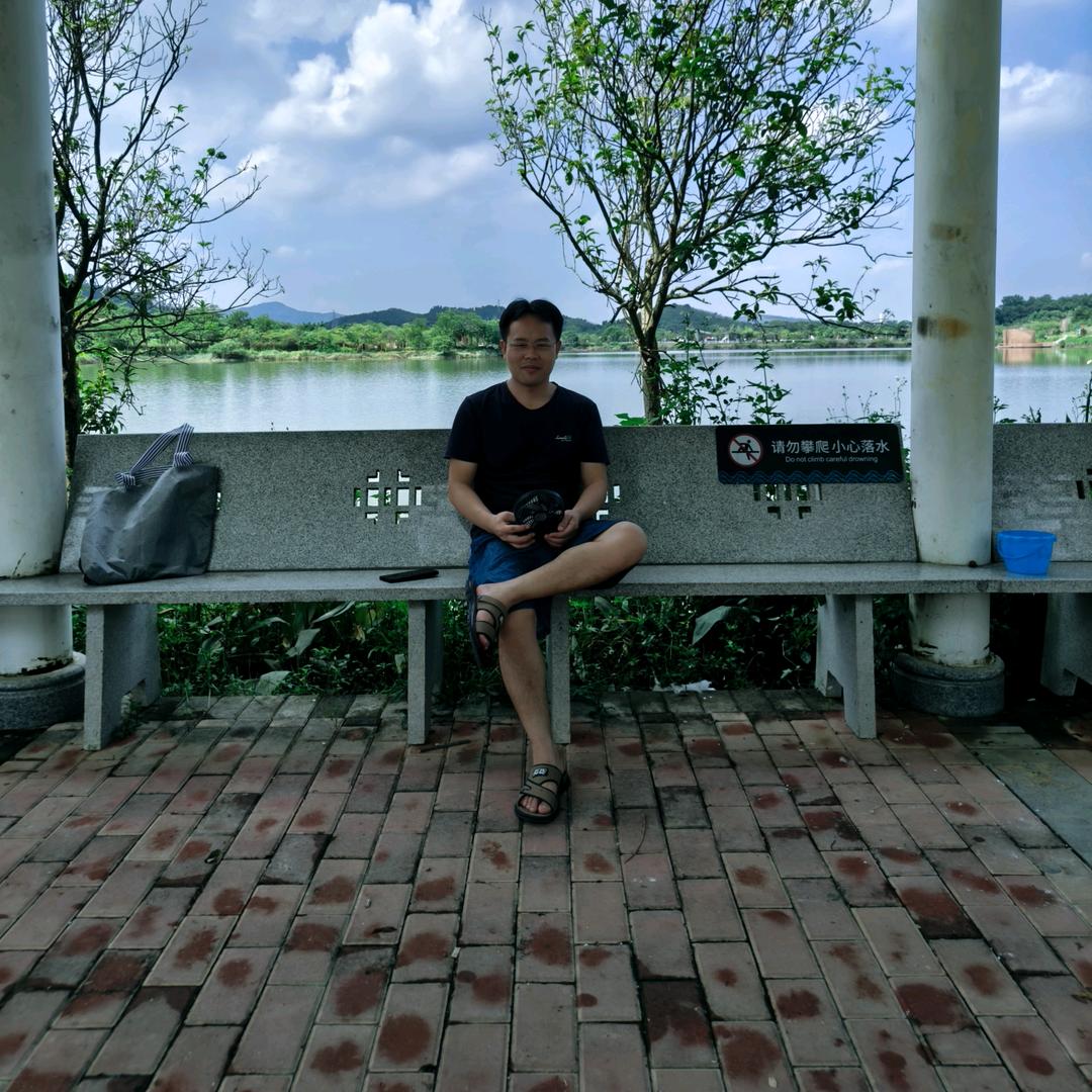 化妆品研发工程师  谭工