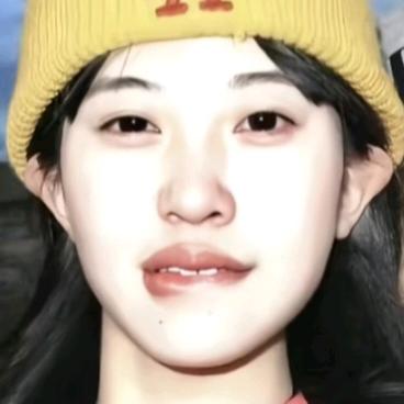 ཟླ་སྒྲོན།🫣