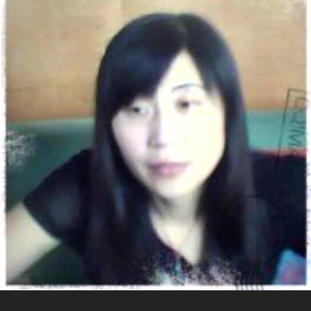 小眯眼心里只有你们哟！！