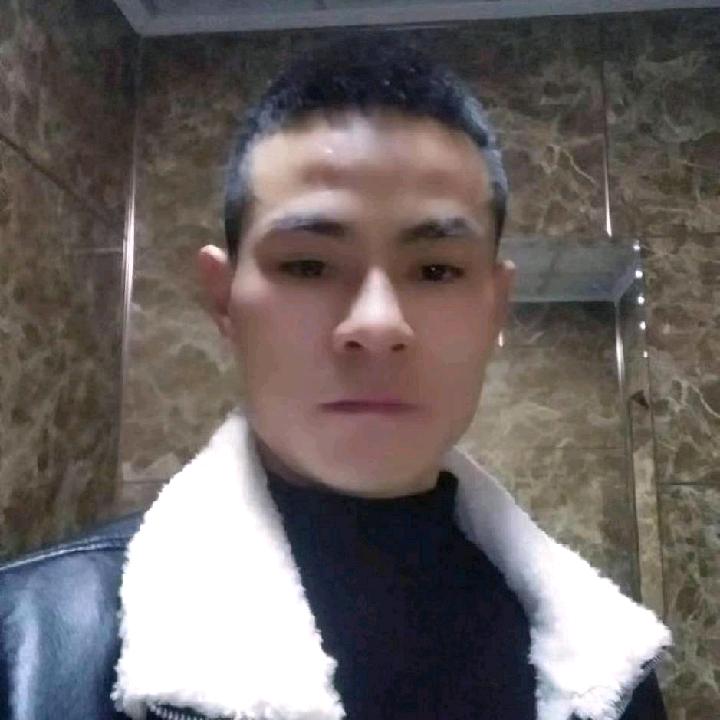 我掀起山河奔向你，踏进星辰来访你