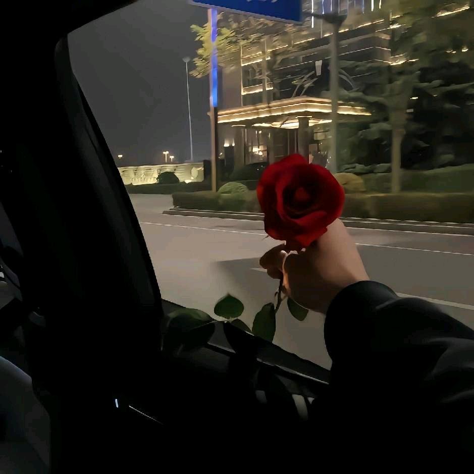 芃芃