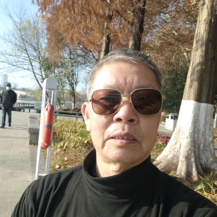 曙光在前