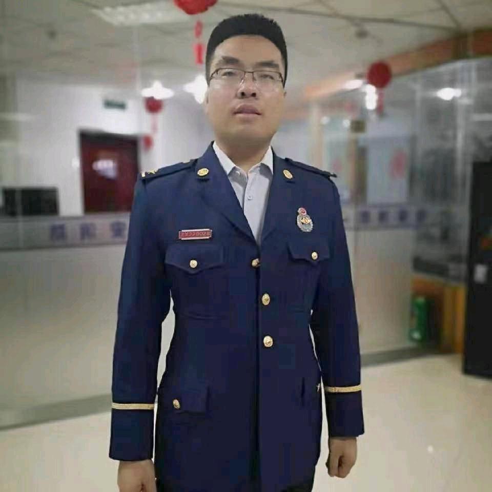 睿信腾飞教育  消防操作员杨老师