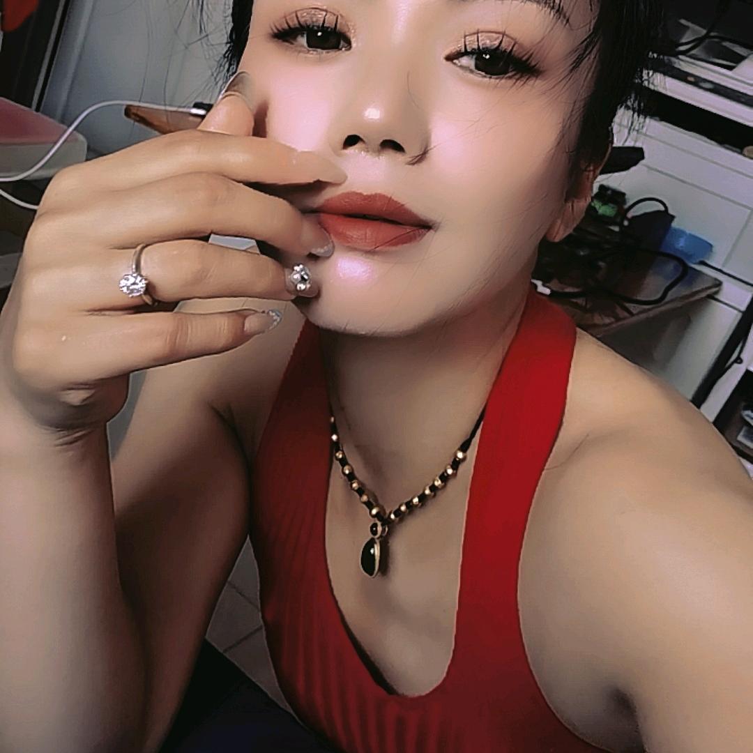a英子